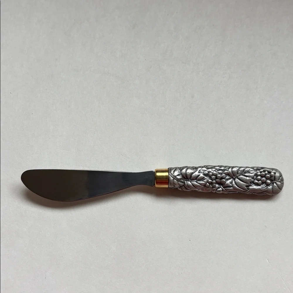 Vintage Arthur Court Grapes‎ Set Of 4 Stainless Steel Cheese Spreaders Knives